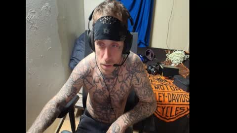 Snapshot of jake265897 chatting on 10, 1, 2026 showingitoff online show from 10, 1, 2026