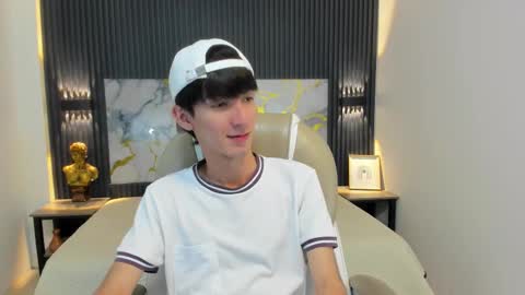 Snapshot of jake_evanss_ chatting on 16, 10, 2025 JAKE online show from 16, 10, 2025