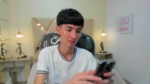 JAKE online show from 5, 12, 2025