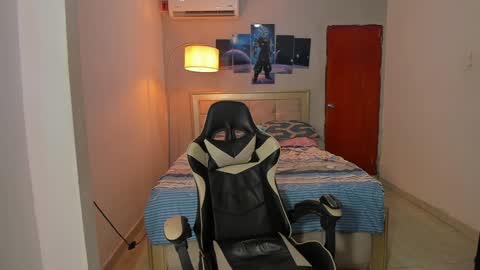 Snapshot of jake_pons chatting on 2, 12, 2024 Jake Pons online show from 2, 12, 2024