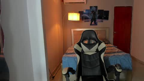 Snapshot of jake_pons chatting on 7, 12, 2024 Jake Pons online show from 7, 12, 2024