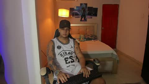 Snapshot of jake_pons chatting on 13, 12, 2024 Jake Pons online show from 13, 12, 2024