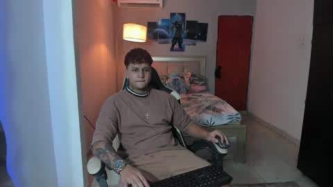 Snapshot of jake_pons chatting on 23, 12, 2024 Jake Pons online show from 23, 12, 2024