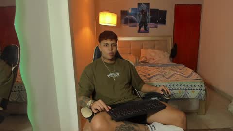 Snapshot of jake_pons chatting on 21, 1, 2025 Jake Pons online show from 21, 1, 2025