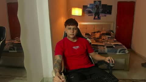 Snapshot of jake_pons chatting on 18, 2, 2025 Jake Pons online show from 18, 2, 2025