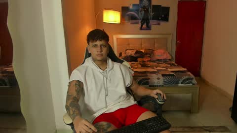 Snapshot of jake_pons chatting on 19, 2, 2025 Jake Pons online show from 19, 2, 2025