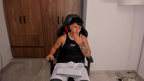 Snapshot of jake_pons chatting on 24, 9, 2025 Jake Pons online show from 24, 9, 2025