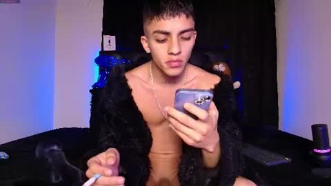 Snapshot of james1lee_ chatting on 11, 6, 2026 LeonardoInsta LeonardoperezcoPvt open online show from 11, 6, 2026