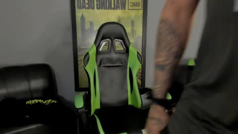 Jamesinked  online show from 21, 12, 2024