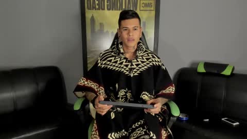 Jamesinked  online show from 3, 1, 2025