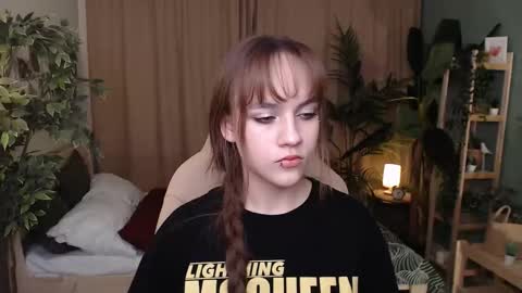 jamie_chung online show from 13, 11, 2025