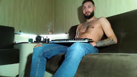 Snapshot of jamienoxus chatting on 23, 2, 2025 Robbie online show from 23, 2, 2025