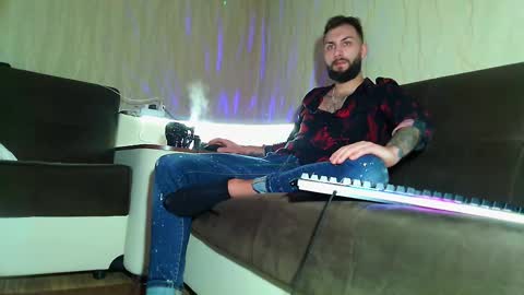 Snapshot of jamienoxus chatting on 25, 2, 2025 Robbie online show from 25, 2, 2025