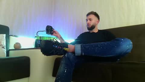 Snapshot of jamienoxus chatting on 5, 3, 2025 Robbie online show from 5, 3, 2025