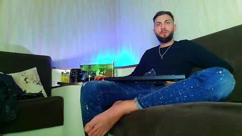 Snapshot of jamienoxus chatting on 7, 3, 2025 Robbie online show from 7, 3, 2025