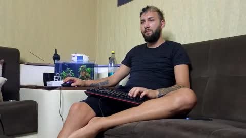 Snapshot of jamienoxus chatting on 13, 9, 2025 Robbie online show from 13, 9, 2025