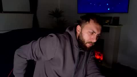 Snapshot of jamienoxus chatting on 12, 1, 2026 Robbie online show from 12, 1, 2026