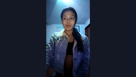 janariivera1 online show from 17, 9, 2025