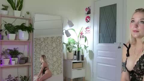 jane suckss online show from 10, 11, 2025