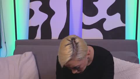 Snapshot of janehart_ chatting on 3, 1, 2025 Jane online show from 3, 1, 2025