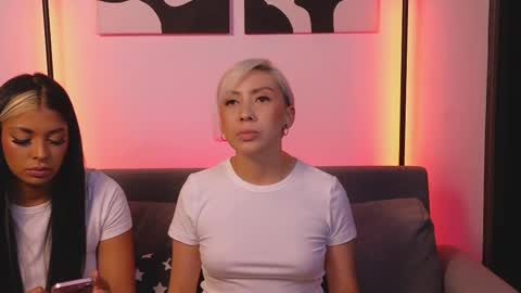 Snapshot of janehart_ chatting on 12, 3, 2025 Jane online show from 12, 3, 2025