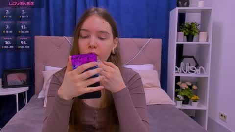 Snapshot of janenichols chatting on 4, 2, 2026 Jane online show from 4, 2, 2026