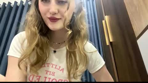 Snapshot of janesspace chatting on 16, 3, 2026 Janie online show from 16, 3, 2026