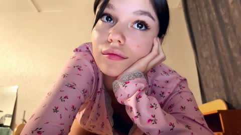 Aleksia online show from 22, 11, 2025