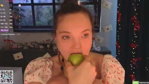 Hi Im Alice and here youll find something online show from 29, 4, 2026