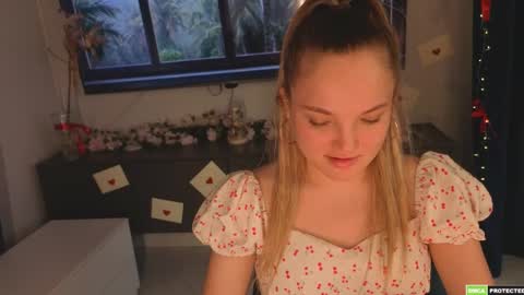 Hi Im Alice and here youll find something online show from 29, 4, 2026
