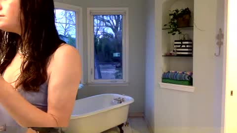 Snapshot of janicepepper chatting on 4, 1, 2025 janicepepper online show from 4, 1, 2025