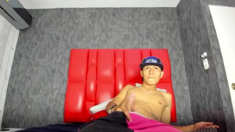 Snapshot of jannerkenzo chatting on 20, 3, 2026 J A N N E R online show from 20, 3, 2026