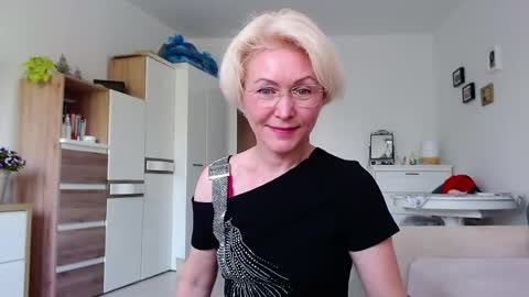 Jasmin room for people 40 online show from 20, 5, 2026