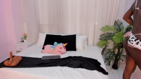 Snapshot of jasmin_evano29 chatting on 8, 7, 2026 online show from 8, 7, 2026