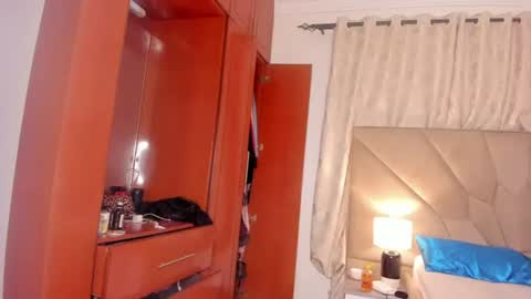 jasmin_melons online show from 19, 7, 2026