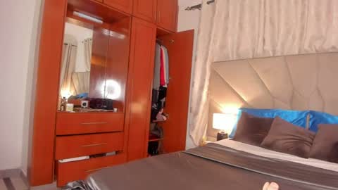 jasmin_melons online show from 23, 7, 2026