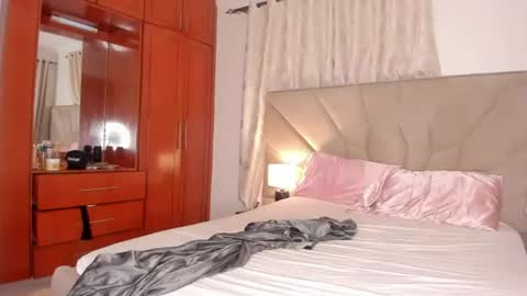jasmin_melons online show from 3, 8, 2026