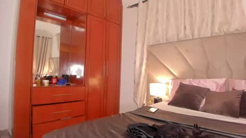 jasmin_melons online show from 5, 8, 2026