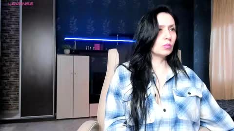 Snapshot of jasmin_milf chatting on 18, 3, 2026 jasmin_milf online show from 18, 3, 2026