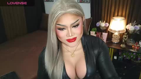 Jasmine Brandy online show from 8, 10, 2025