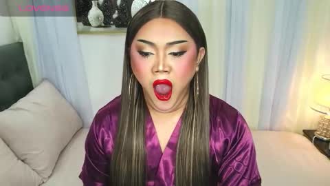 Jasmine Brandy online show from 14, 12, 2025