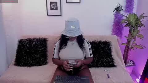 Instagram jasminecampbell1  online show from 28, 4, 2026