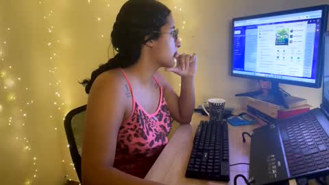 Snapshot of jasmineprincess_ chatting on 3, 3, 2026 Jasmine online show from 3, 3, 2026