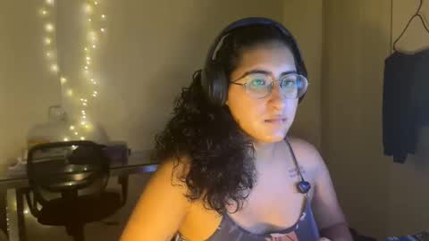 Snapshot of jasmineprincess_ chatting on 7, 5, 2026 Jasmine online show from 7, 5, 2026