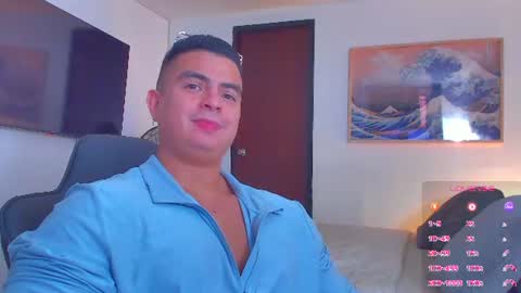 JBrooksXx online show from 17, 7, 2026