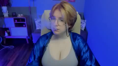 Snapshot of java_fire chatting on 3, 11, 2025 Katerina online show from 3, 11, 2025