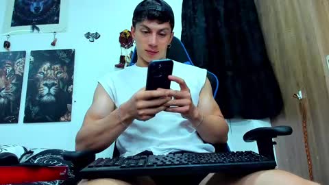 Snapshot of javiersexymann chatting on 1, 3, 2025 Javier online show from 1, 3, 2025