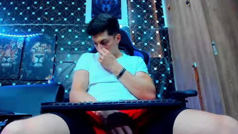 Snapshot of javiersexymann chatting on 10, 9, 2025 Javier online show from 10, 9, 2025