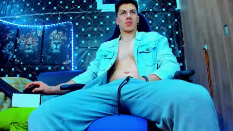 Snapshot of javiersexymann chatting on 25, 9, 2025 Javier online show from 25, 9, 2025