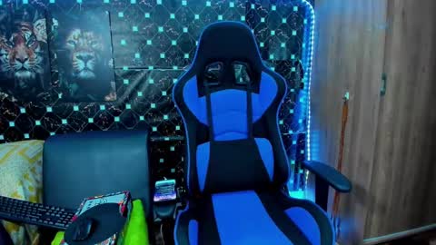 Snapshot of javiersexymann chatting on 29, 9, 2025 Javier online show from 29, 9, 2025